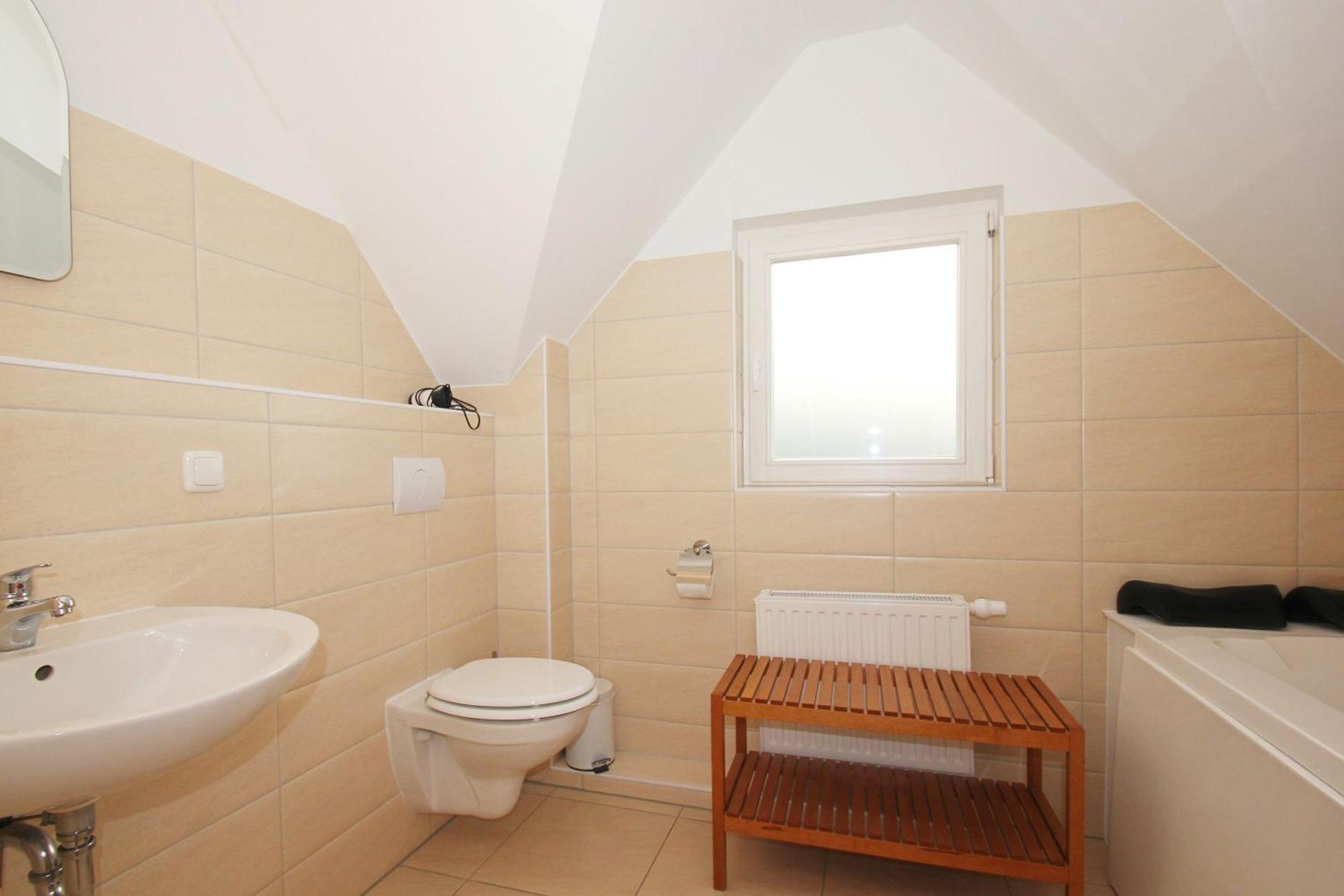 Ferienhaus Wellenlaeufer Haus - Sauna, Terrasse, Garten グロヴェ エクステリア 写真