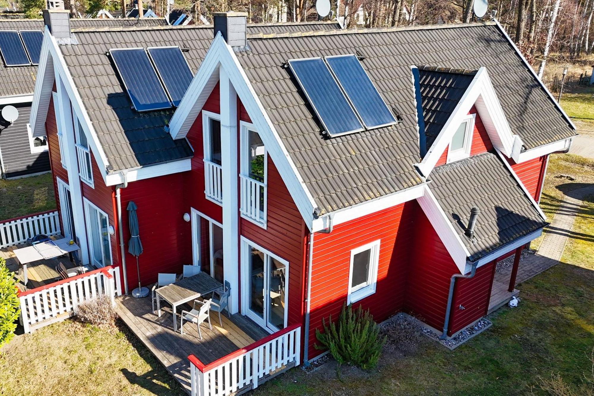 Ferienhaus Wellenlaeufer Haus - Sauna, Terrasse, Garten グロヴェ エクステリア 写真